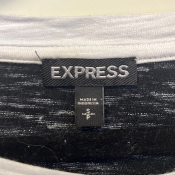 0124-52 EXPRESS Tee - Picture 2 of 2